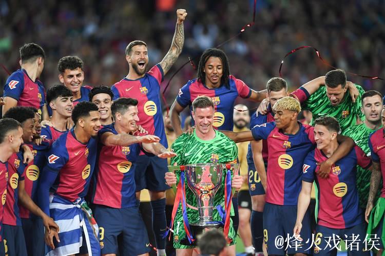 每体：特狮距复出仅一步之遥，将成为巴萨的第三