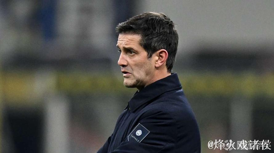 齐沃谈点球：这种接触在角球很常见，我会改变球