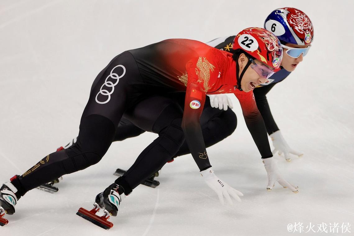 短道速滑世界杯男子5000米接力赛 中国队摘得银牌