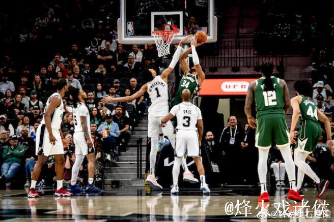 文班亚马30+11助马刺大胜步行者 开拓者击败魔术